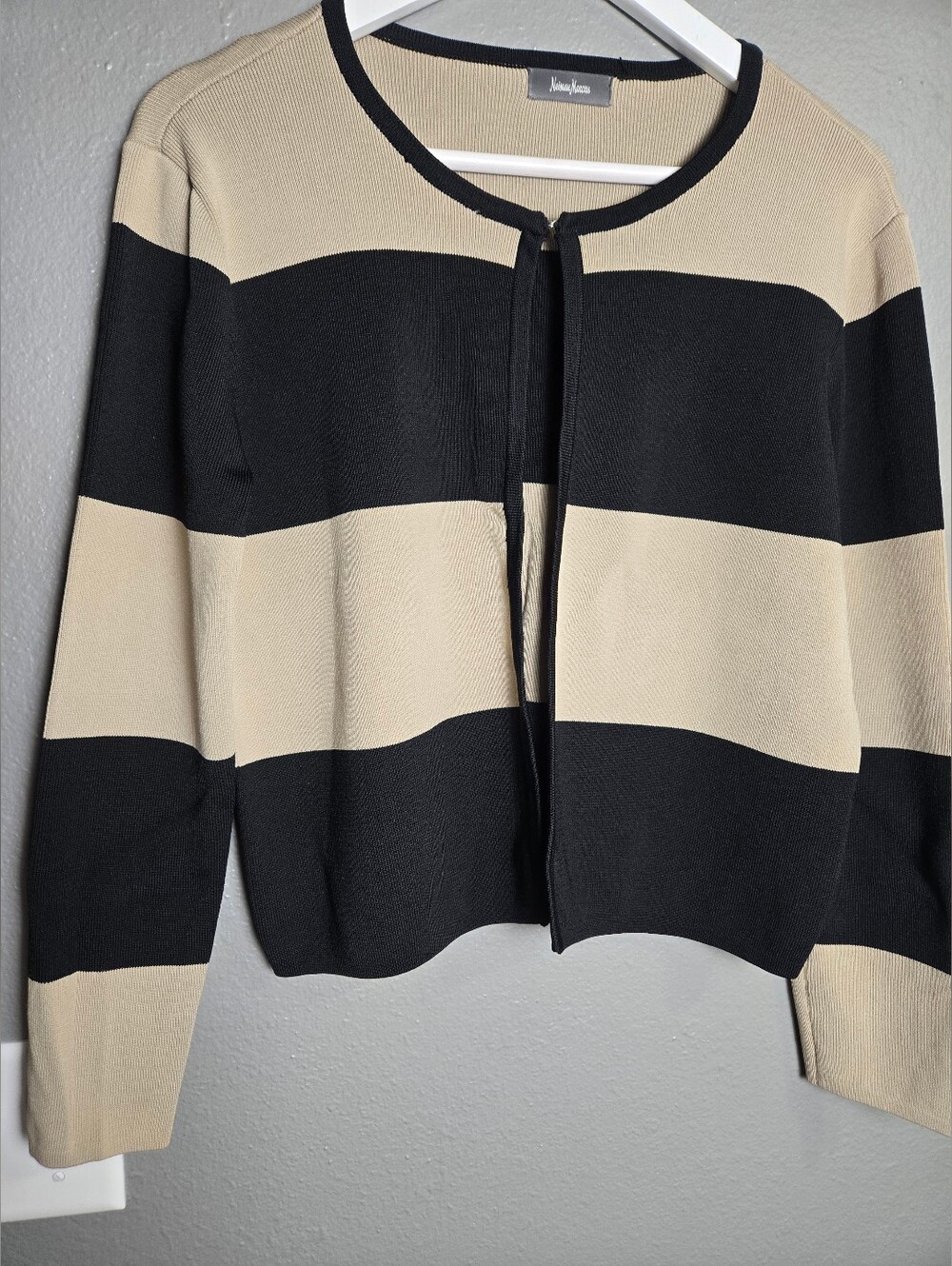 Neiman Marcus Black and Cream Striped Cropped Cardigan